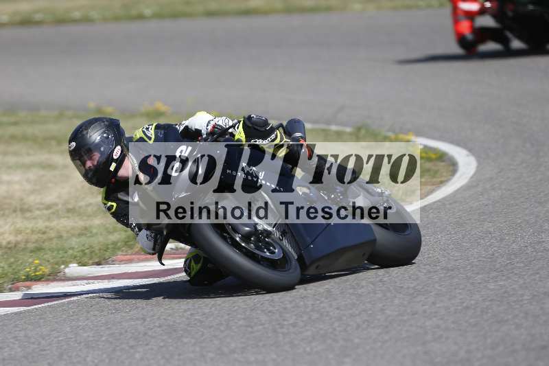/21 17.06.2026  Ducati Schweiz Track Warmup ADR/Gruppe gelb/62